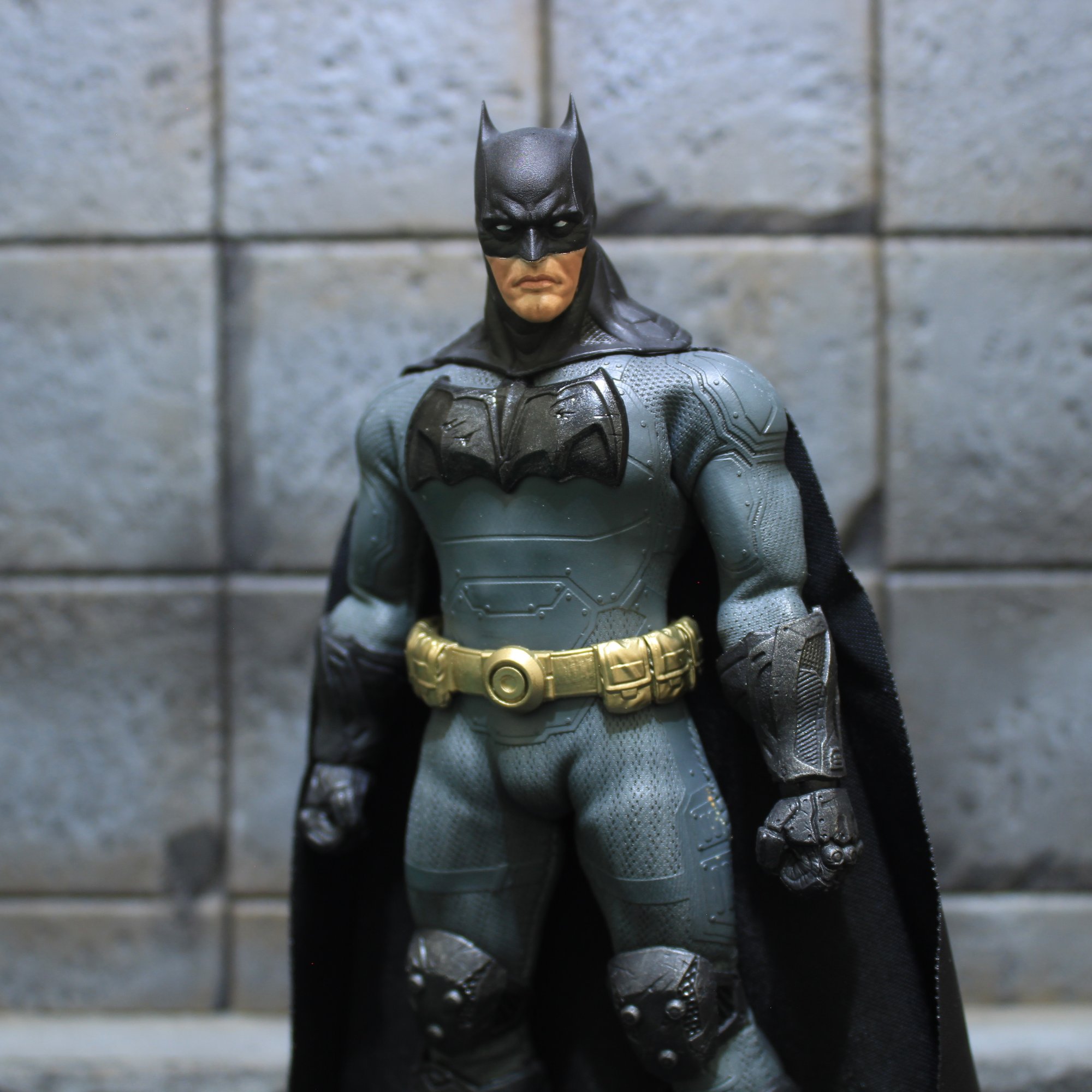 Detective | VAULT Custom Figures